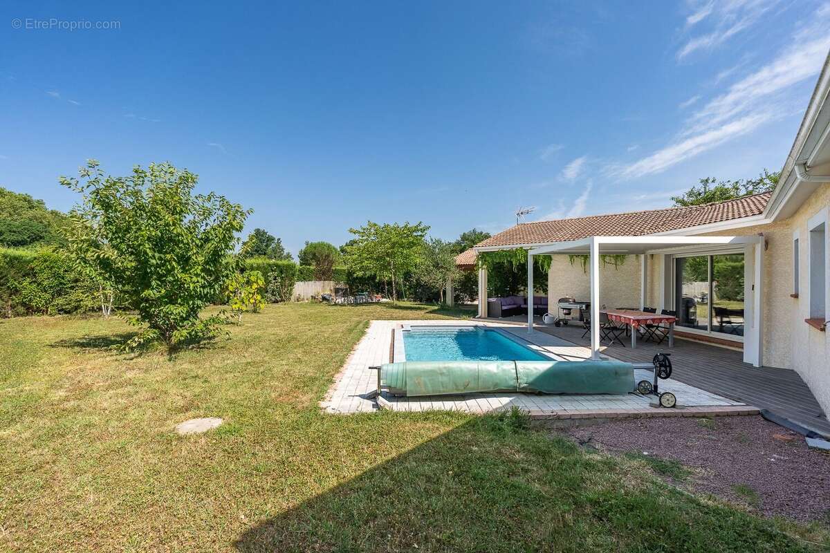 Maison 150 m² à Bessieres  - photo 2