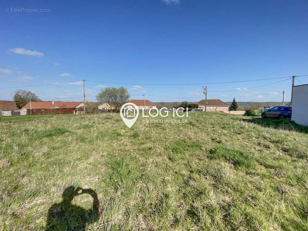Terrain à THEZE