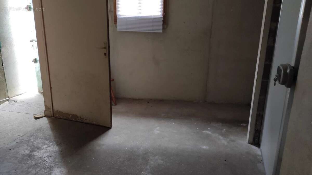 Commerce à SEUIL-D&#039;ARGONNE