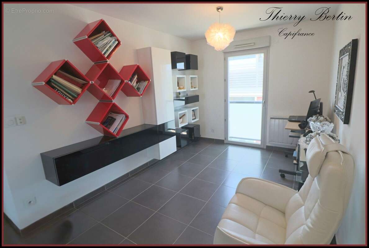 Appartement à vendre 3 pièces FREJUS (83) - photo 11