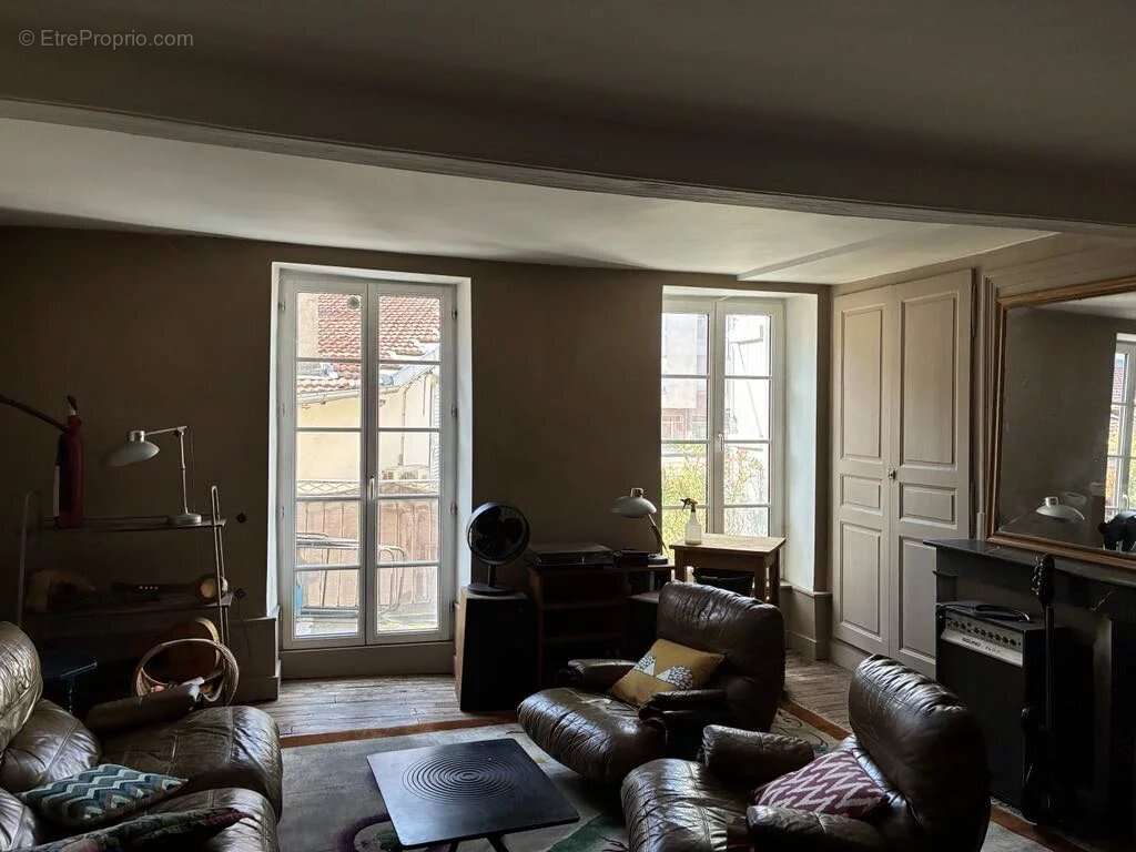 Immeuble de rapport Clermont-Centre - photo 2