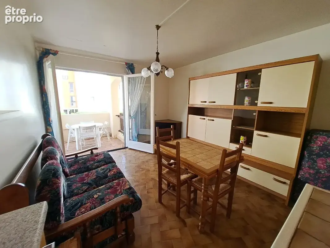 LE CAP D'AGDE - MOLE- appartement T2 avec parking, au 1er étage, à min à pied de la mer - photo 3