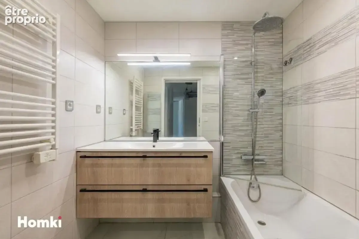 Appartement T4 de 80 m² à Villeneuve-Loubet 06270, Avenue du Docteur Julien Lefebvre - photo 12
