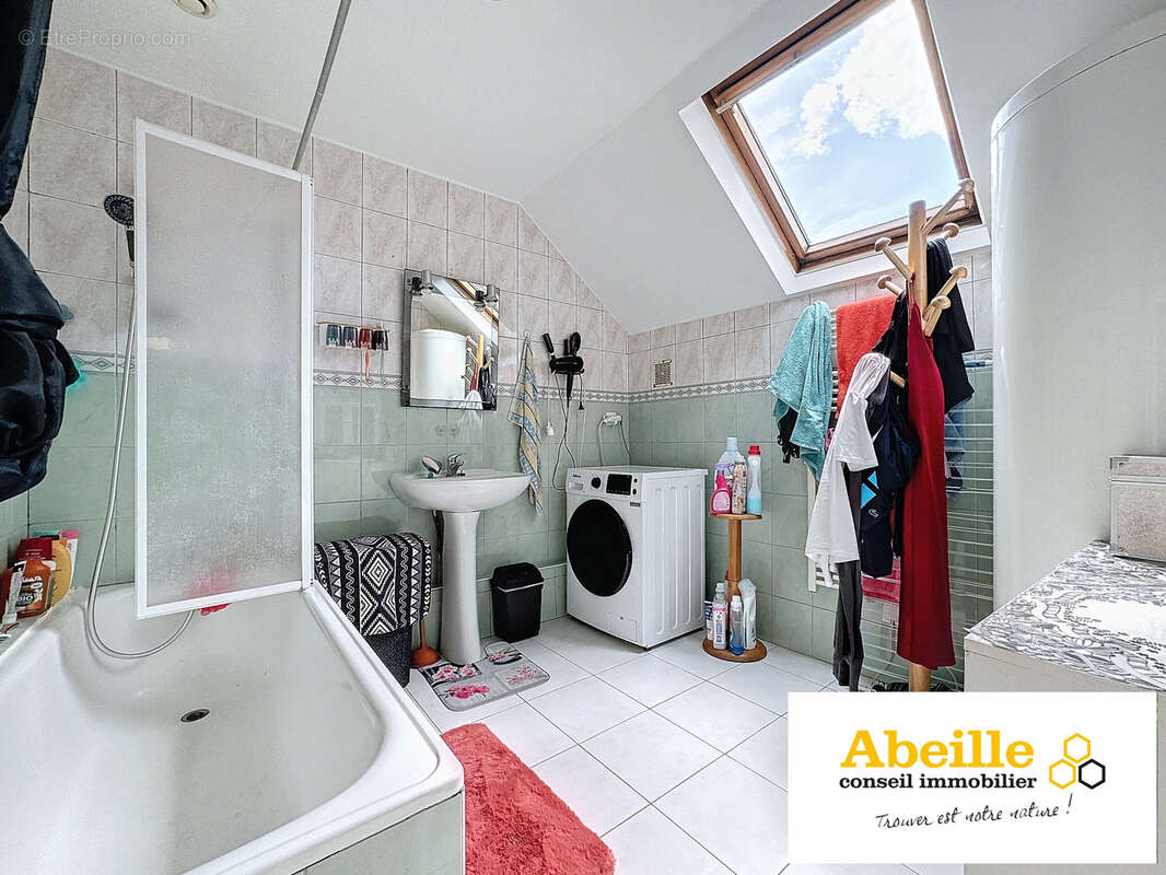 Maison à SAINT-CHERON