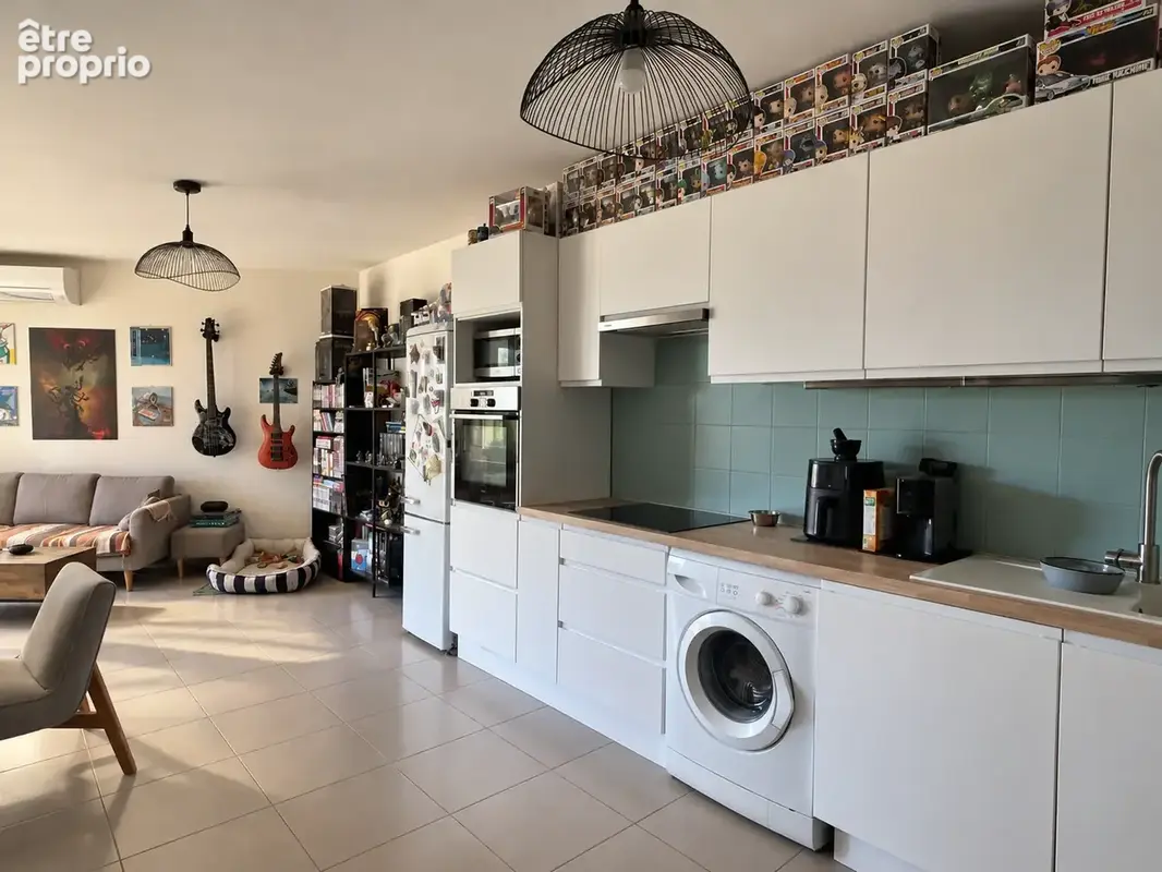 Marseille 8e   t2 en très bon état avec balcon et garage - photo 3