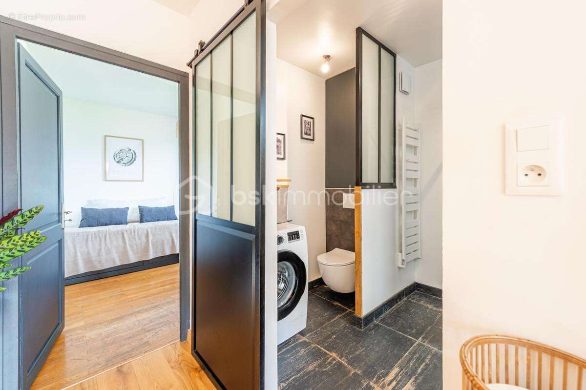 Appartement à LA ROCHE-SUR-FORON