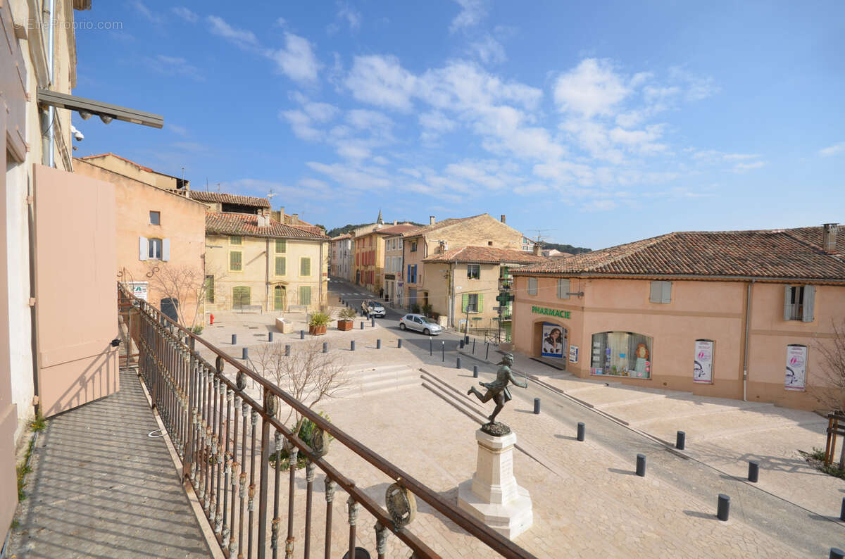 Appartement à CADENET