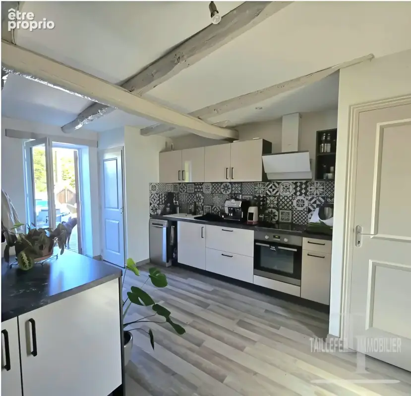 Maison 4 pièces 110 m² à vendre à La Douze (24330) - photo 7