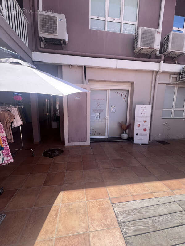 Commerce à SAINT-FRANCOIS