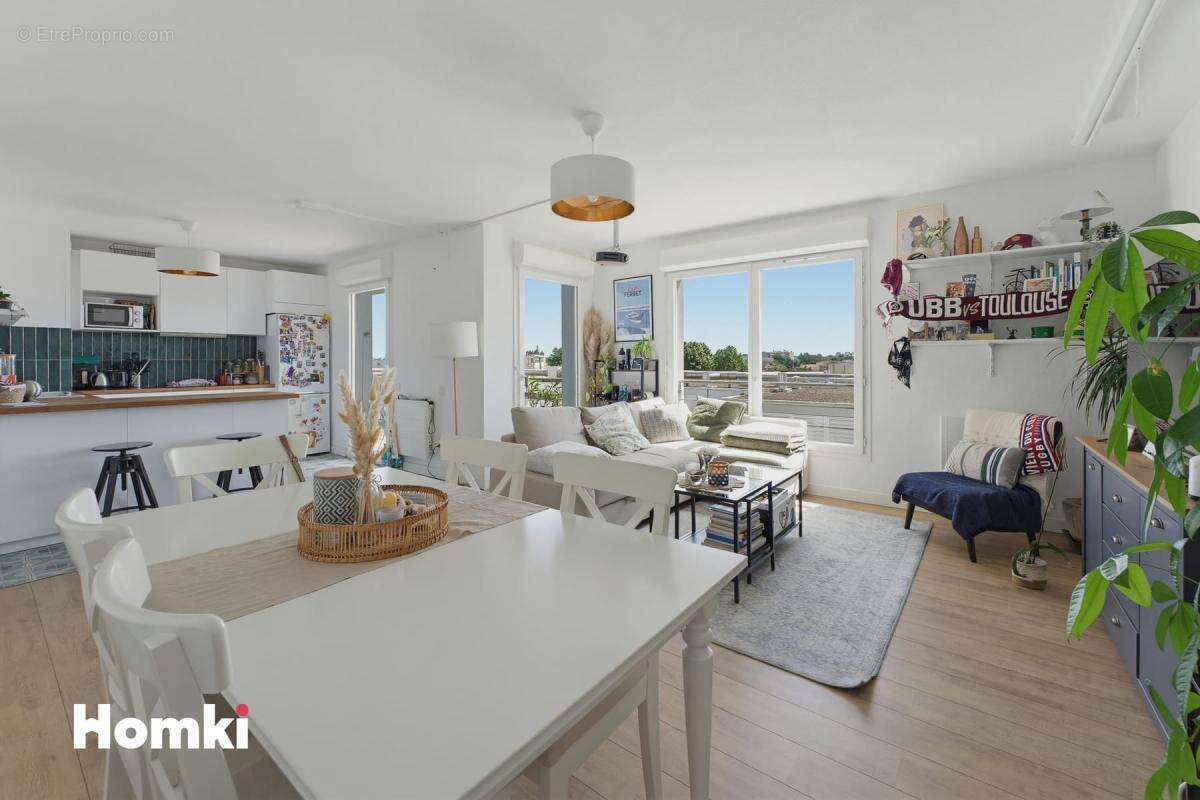 Appartement à BORDEAUX