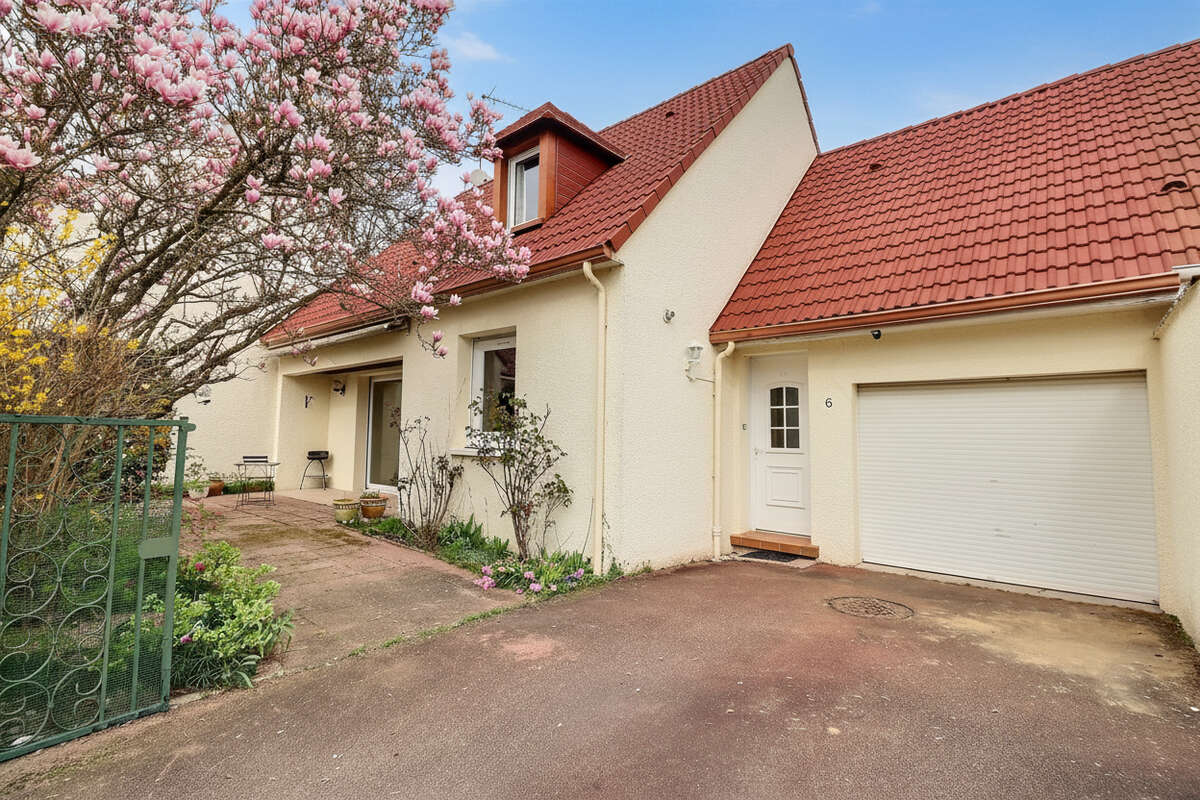 Maison à RAMBOUILLET