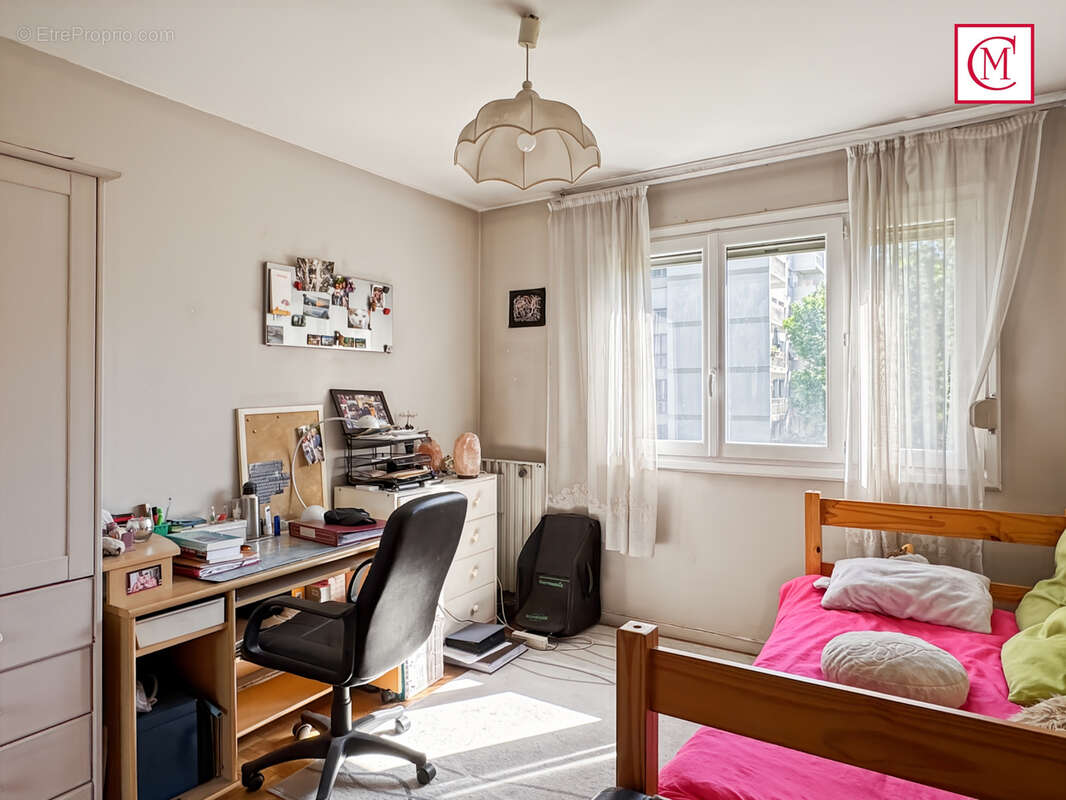Appartement à MEYLAN