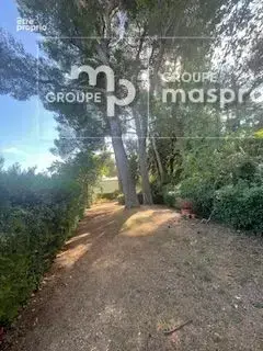 Terrain à bâtir de 634 m² à VELAUX (13) - photo 2