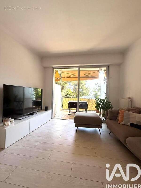 Photo 9 - Appartement à ROQUEBRUNE-CAP-MARTIN