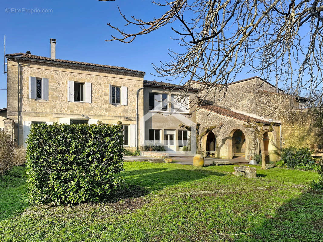 Maison à SAINT-LAURENT-MEDOC