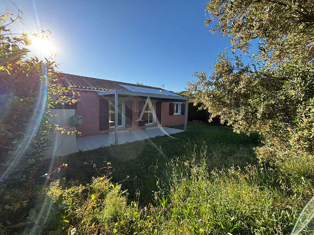 Maison à PALAJA