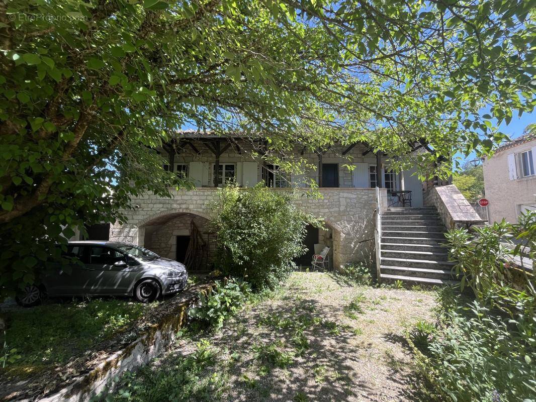 Maison à SAINT-PANTALEON