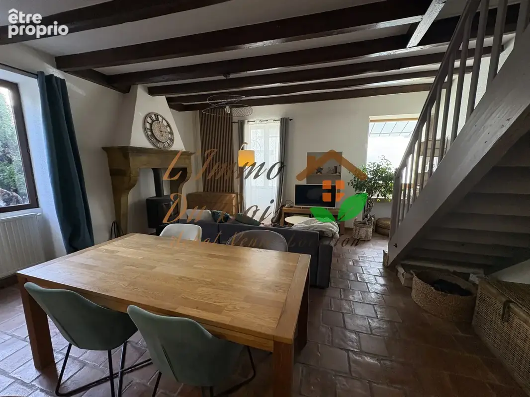 SAINT BARTHELEMY DE VALS - Maison de village d’environ 105 m2   4 chambres - photo 3