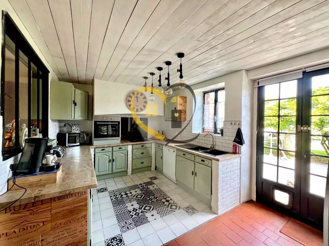 Maison à LA BUSSIERE