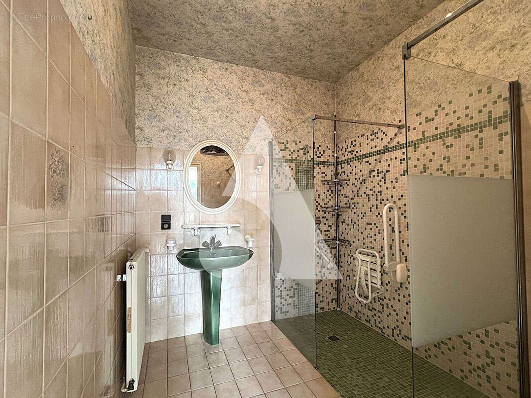 Maison à MONTPON-MENESTEROL