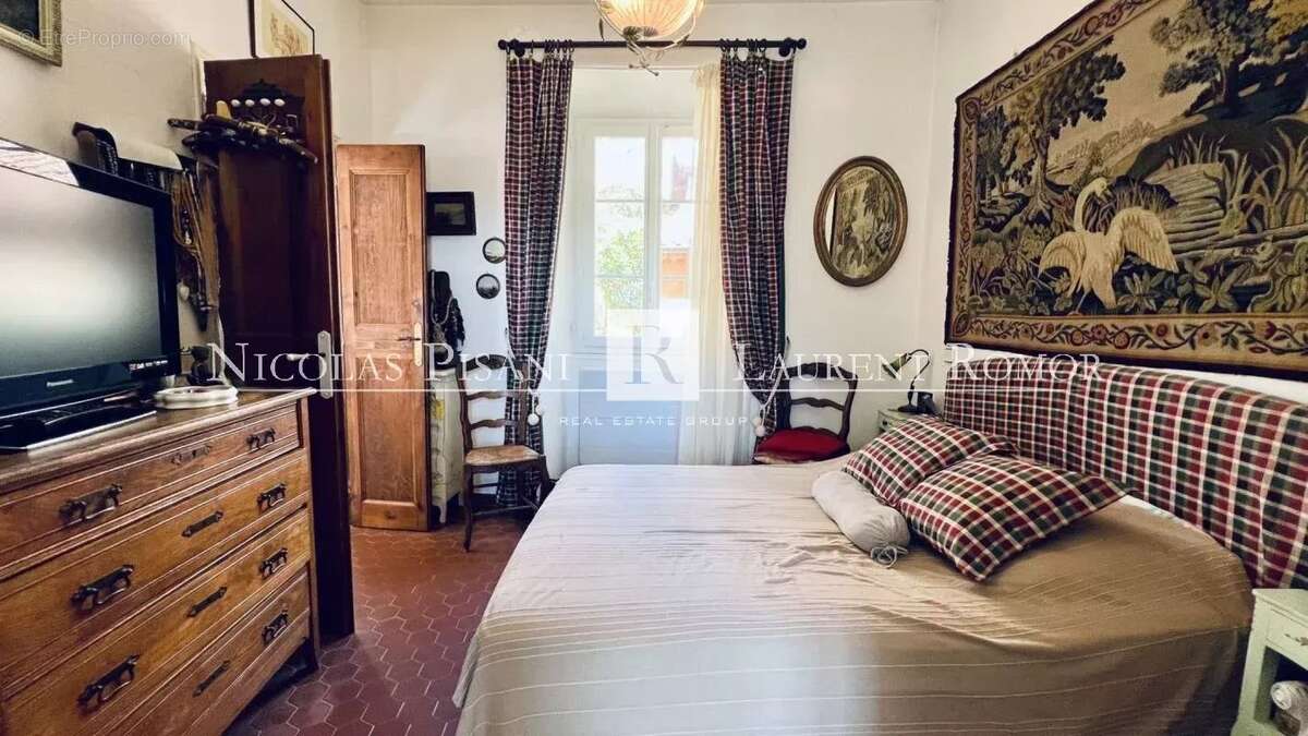 Appartement à VILLEFRANCHE-SUR-MER