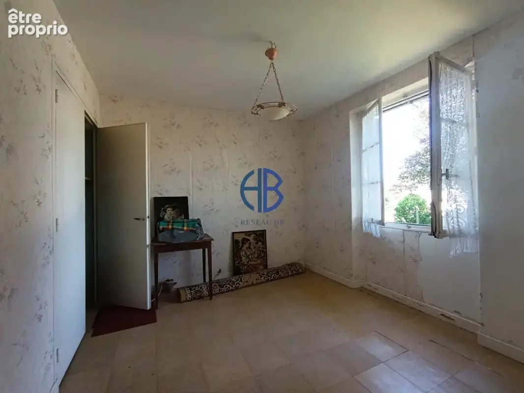 Maison a renover 3 ch 630 m2 de terrain - photo 3