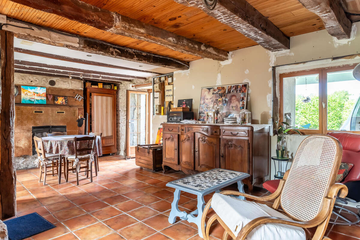 Maison de campagne en pierre - photo 5