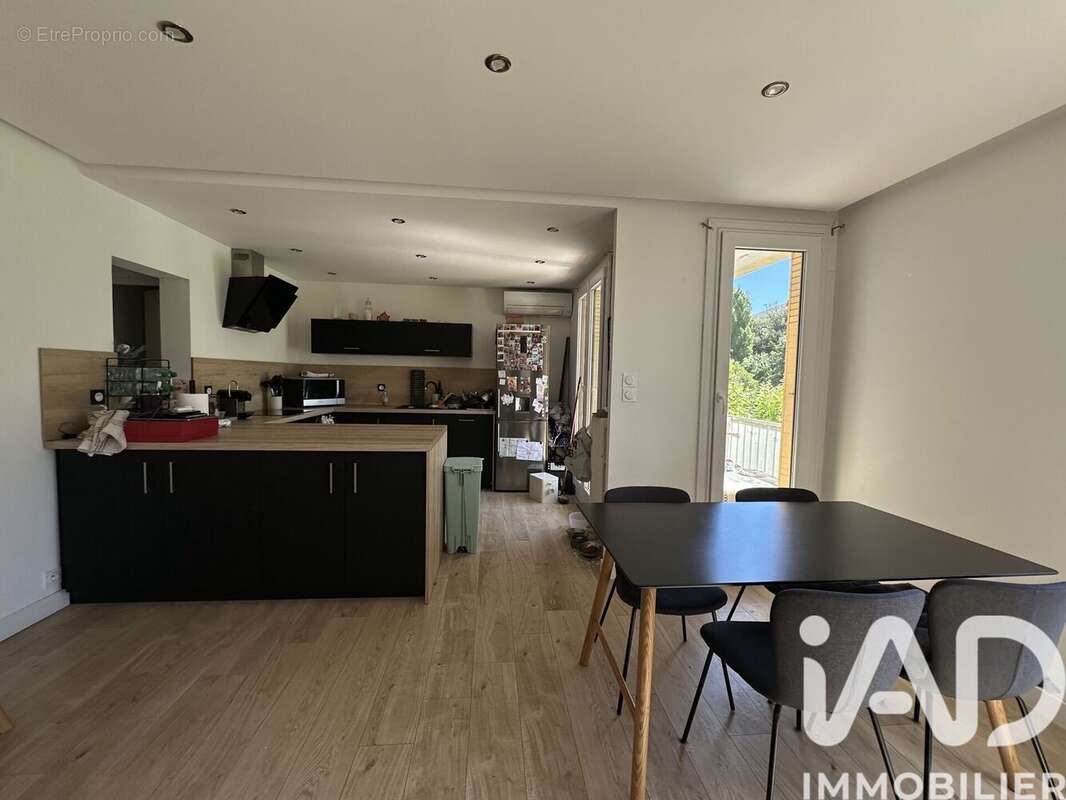 Photo 6 - Appartement à MARSEILLE-10E