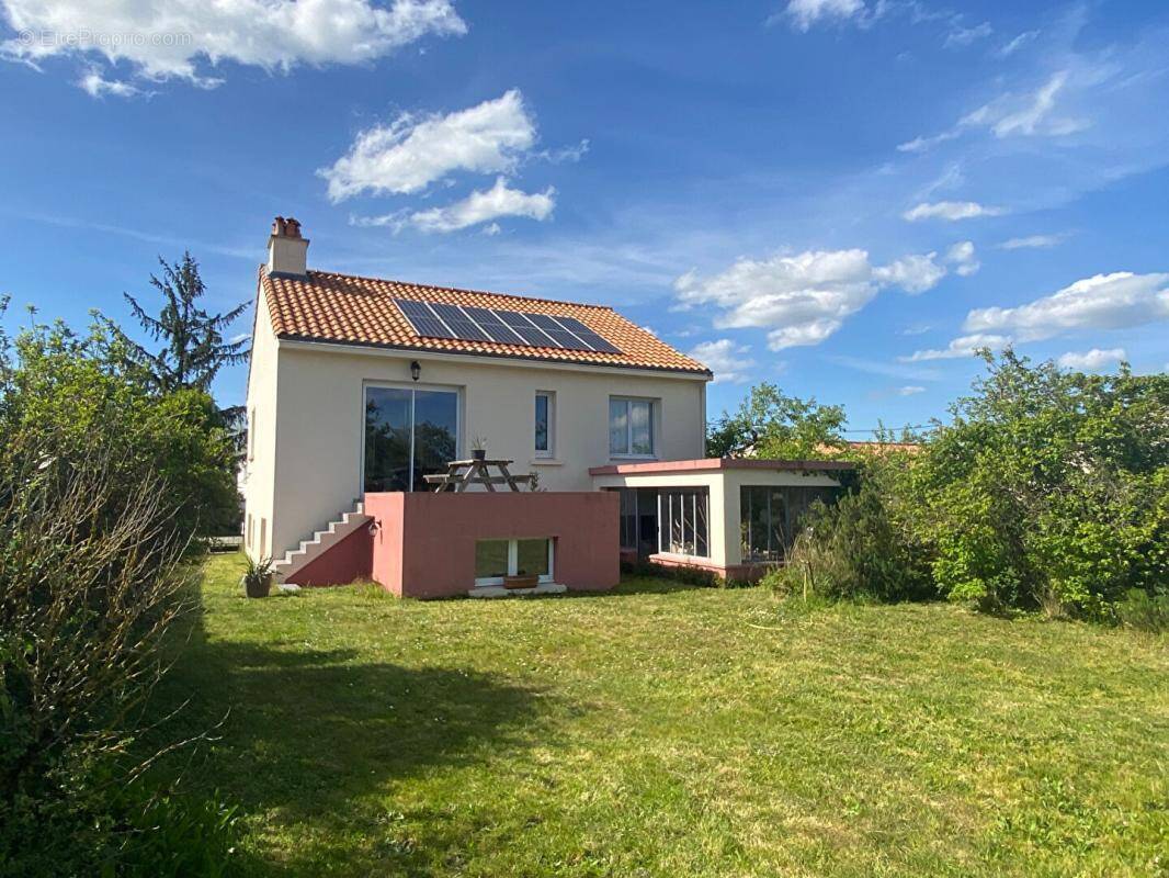Maison à SAINTE-PAZANNE