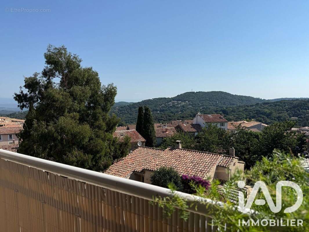 Appartement 60 m² à La Garde-Freinet  - photo 2