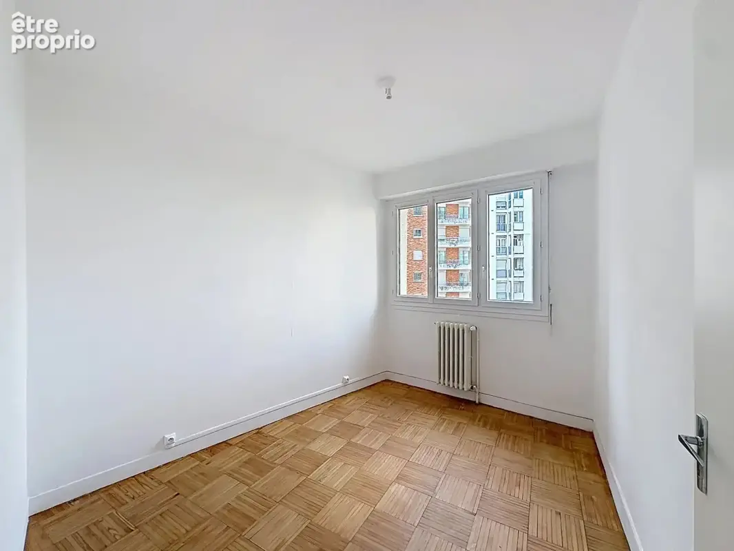 Vente appartement T2 - Busca / Port Saint-Sauveur - photo 4