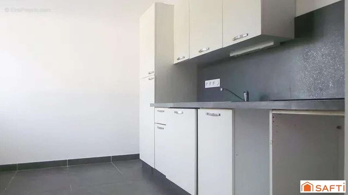 Photo 2 - Maison à SAINT-PATERNE-RACAN