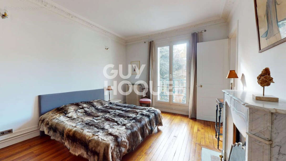 Appartement à AUBERVILLIERS