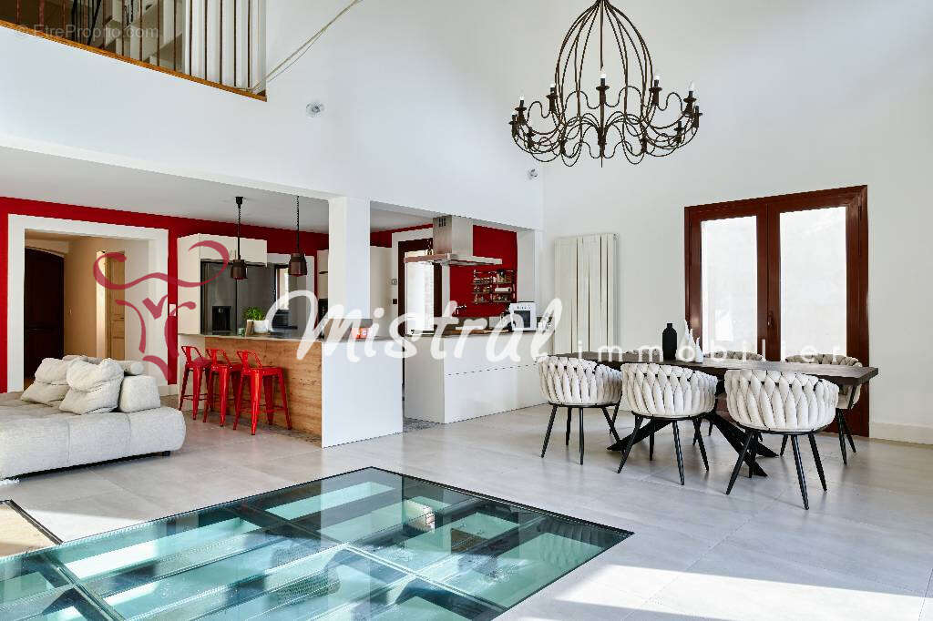 Maison à LE CAILAR