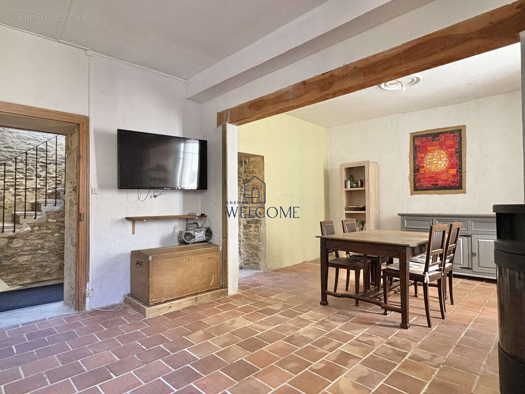 Maison 135 m² à Connaux  - photo 5