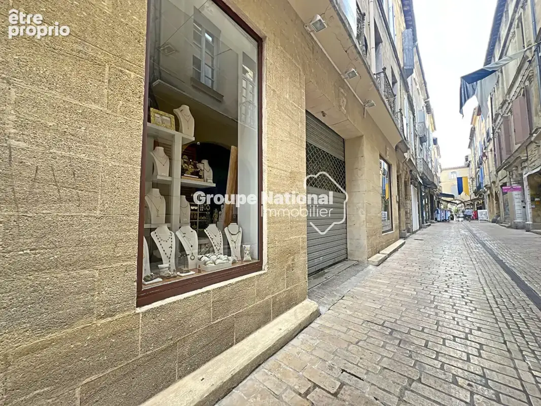 Ensemble immobilier professionnel de 226 m²  à SOMMIERES rentabilité locative 10% - photo 7