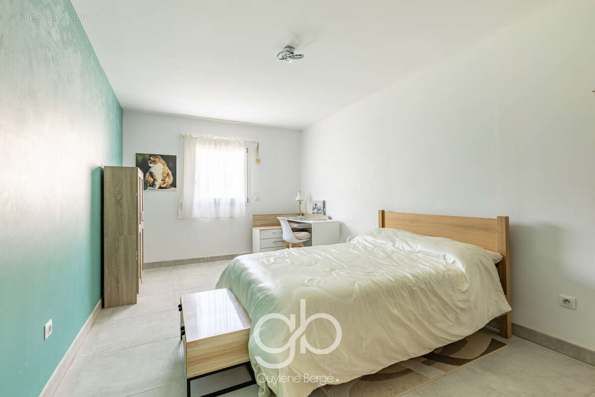 Maison t6 boisseron 34160  plain pied 215 m2  5 chambres  piscine terrain 1000 m2  grand garage  dpe a  proche sommières - photo 7