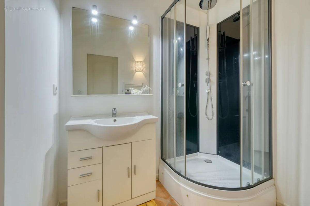 Maison à SAINT-JUST-LUZAC