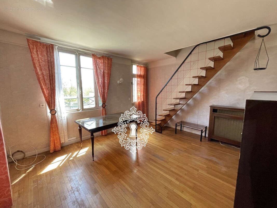 Maison à DONNEMARIE-DONTILLY