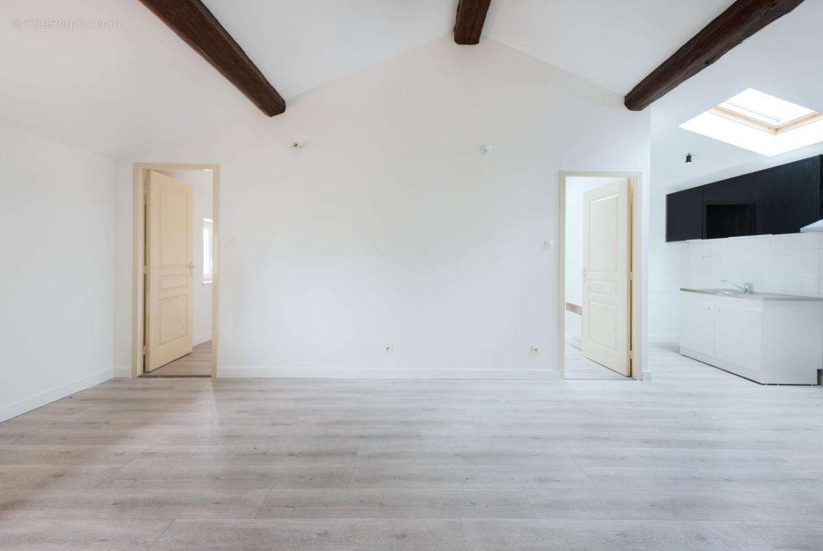 Appartement à FRANCHEVILLE