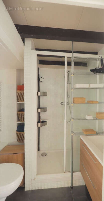 Appartement à PARIS-20E