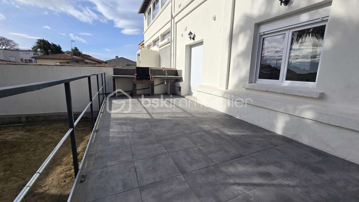 Appartement avec jardin et parking - photo 11