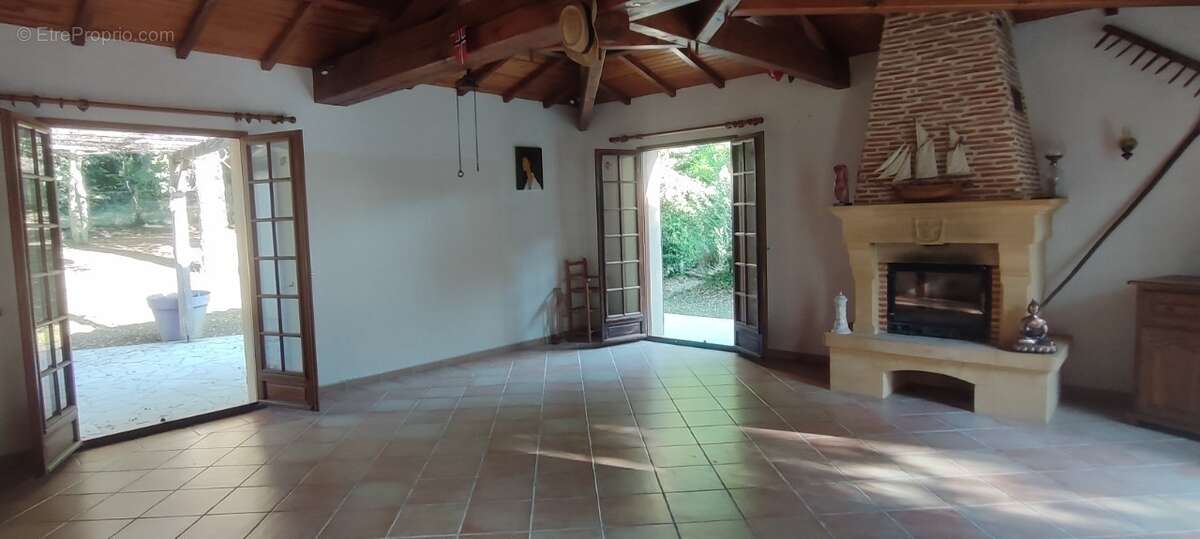 Maison à LALINDE