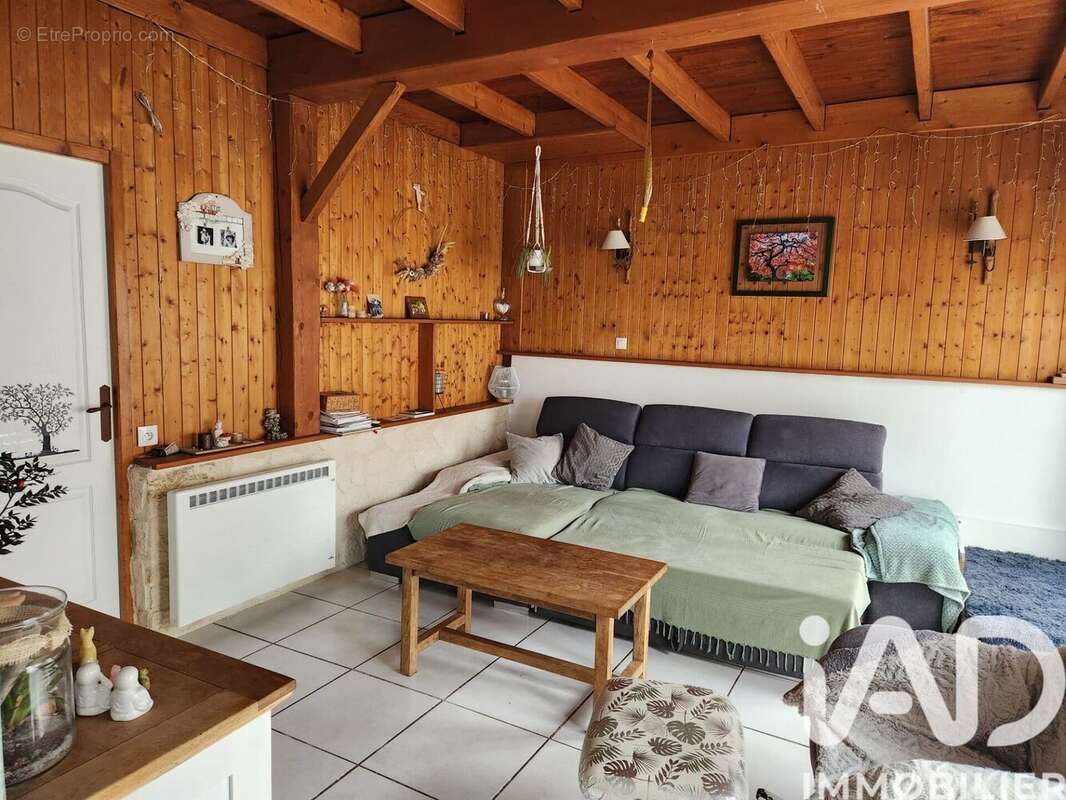 Photo 6 - Maison à SAINT-VICTOR-DE-MORESTEL