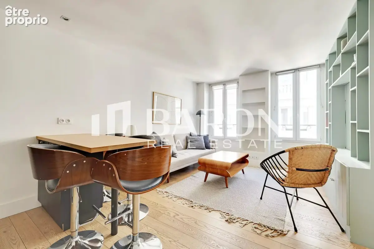 Paris iiᵉ - montorgueil - 37m2 - photo 2