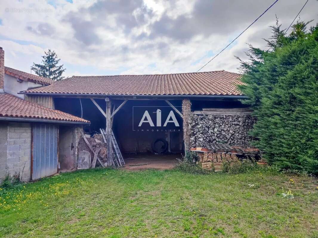 Maison à VILLEFAGNAN