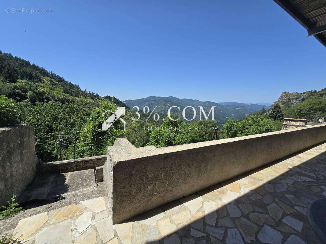 Appartement de 90m2 et 2 chambres - terrasse avec vue panora - photo 2