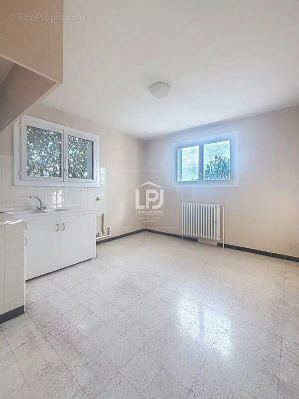 Maison à VILLENEUVE-TOLOSANE