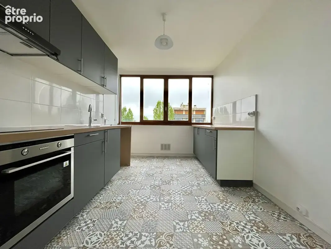 Appartement 84m² à fontenay-le-fleury - photo 4