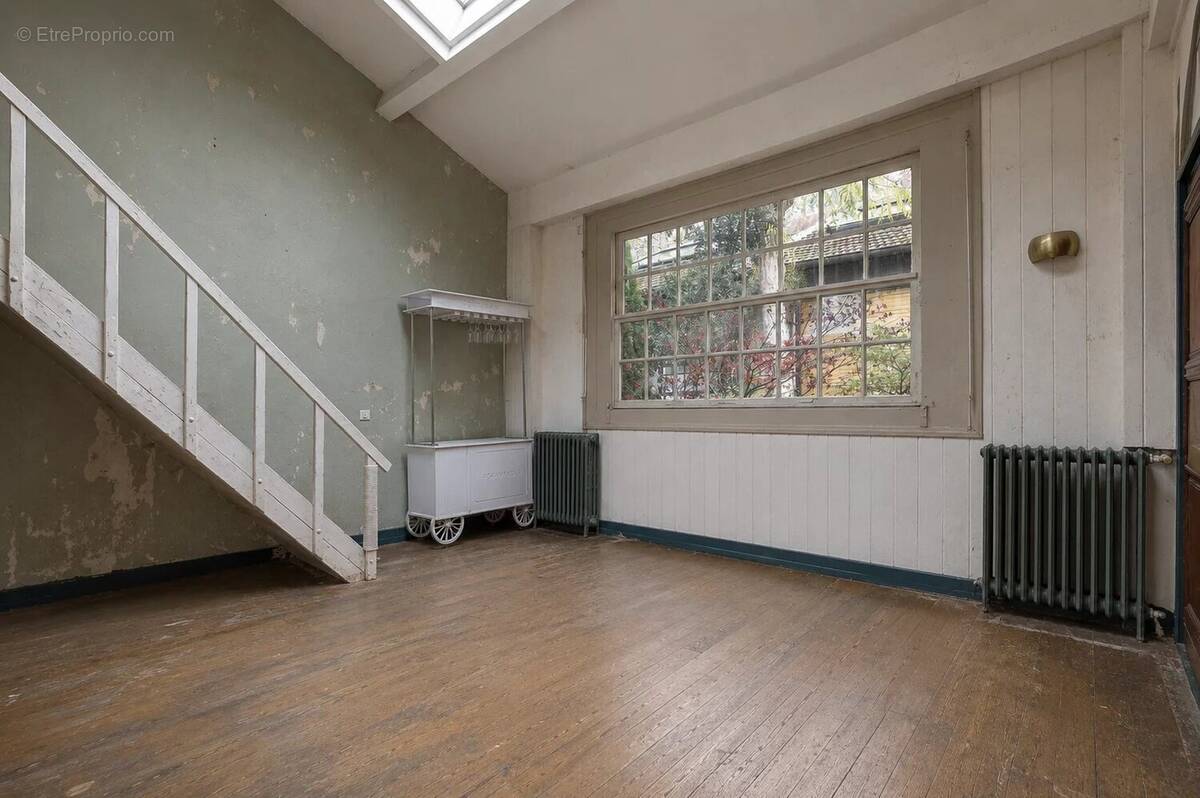 Appartement à PARIS-7E